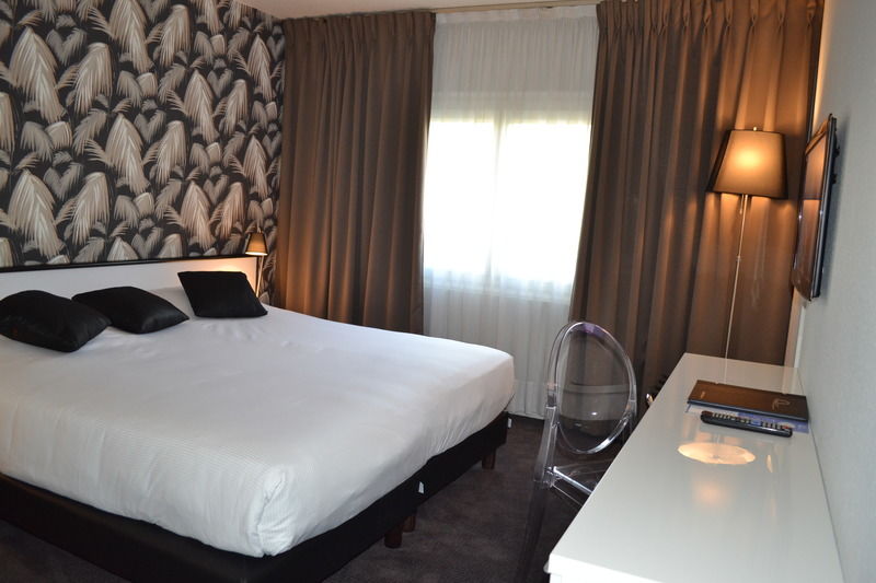 Hôtel Quorum Saint-Cloud Extérieur photo